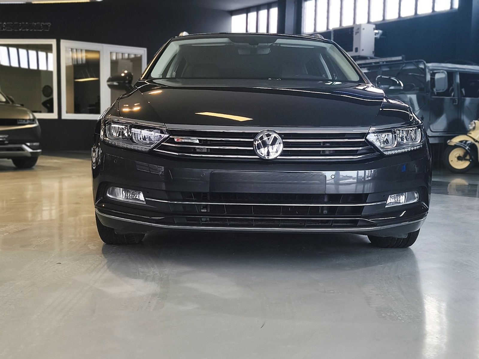Volkswagen Passat V.2.0 TSI 280PS 4*4 Highline R-Line+AHK foto 9