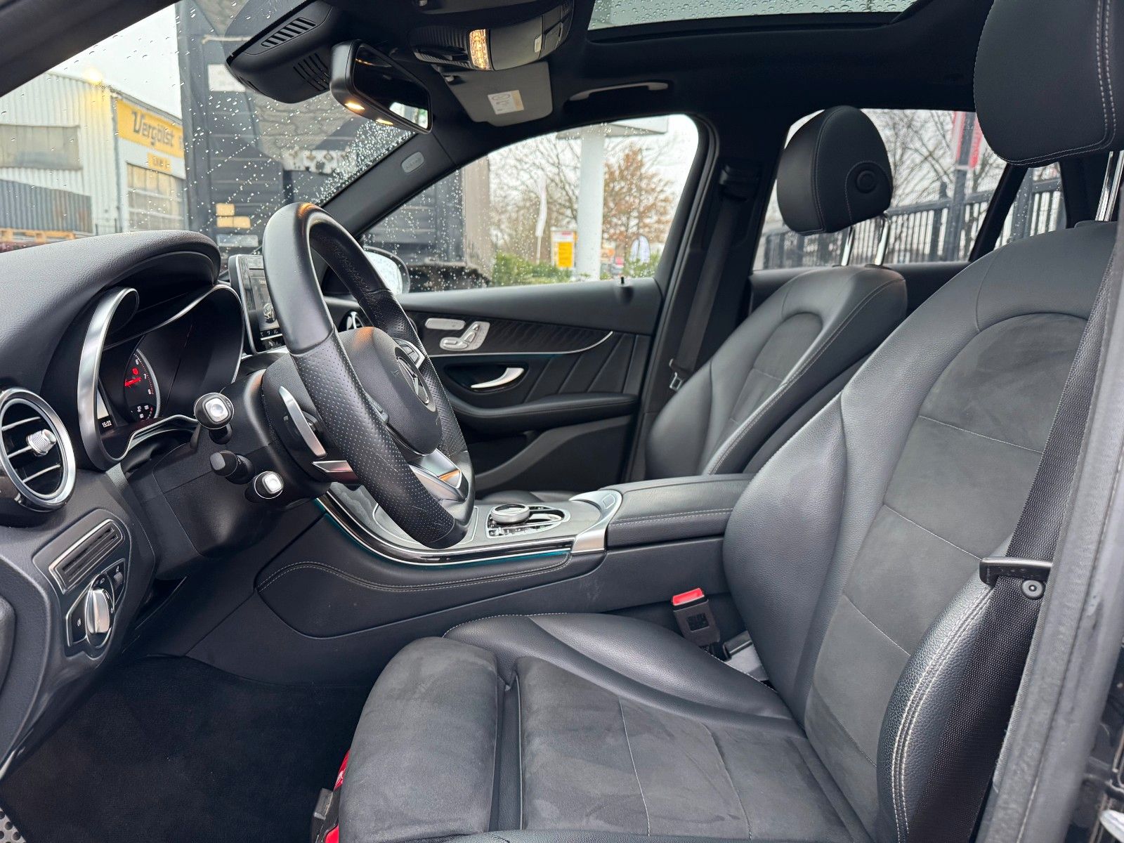 Mercedes-Benz GLC 300 4Matic AMG foto 11