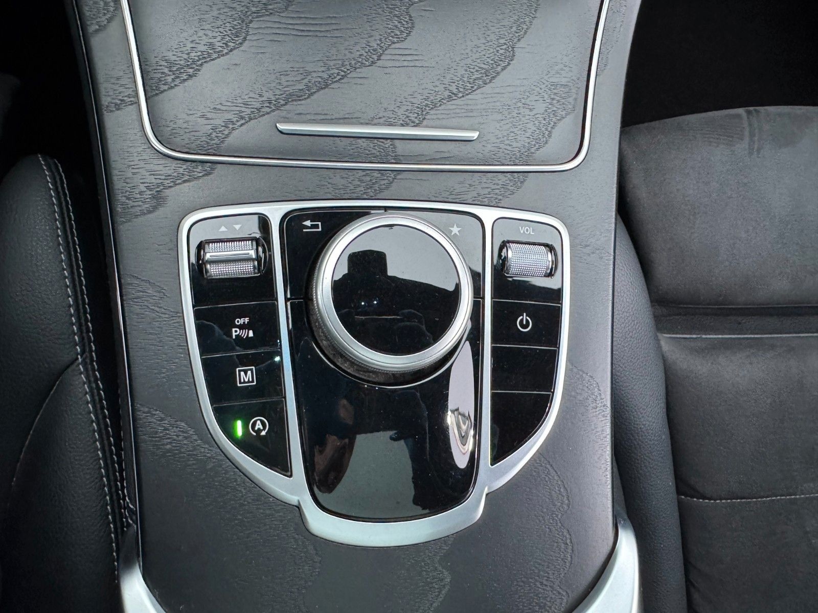 Mercedes-Benz GLC 300 4Matic AMG foto 16