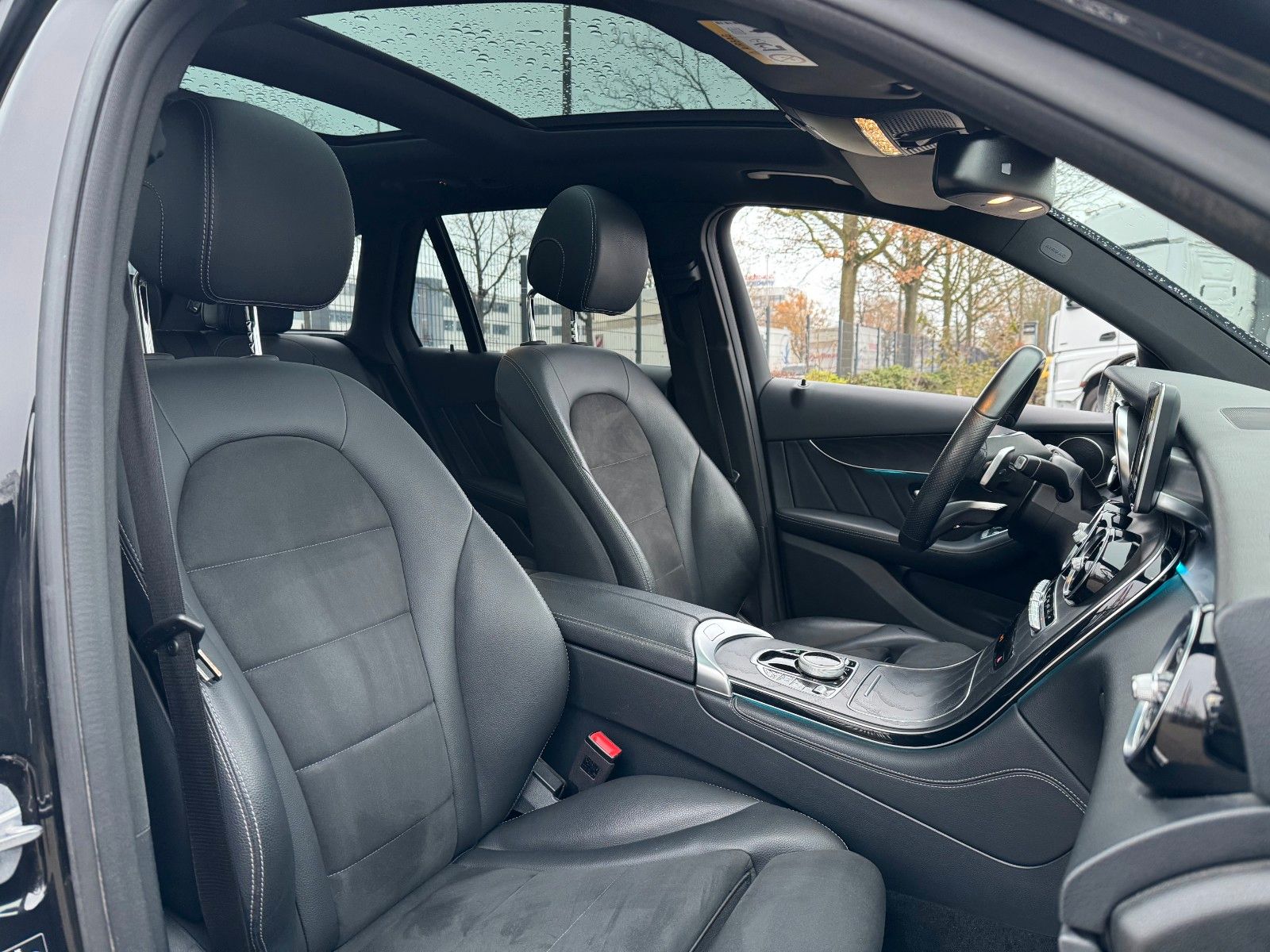 Mercedes-Benz GLC 300 4Matic AMG foto 19