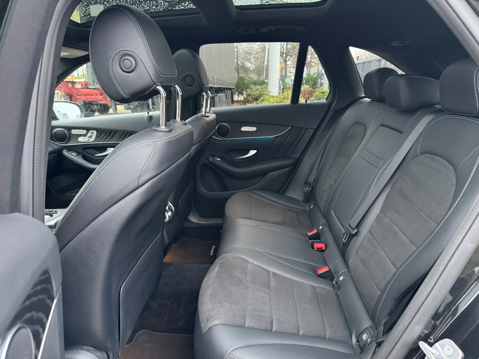 Mercedes-Benz GLC 300 4Matic AMG foto 21