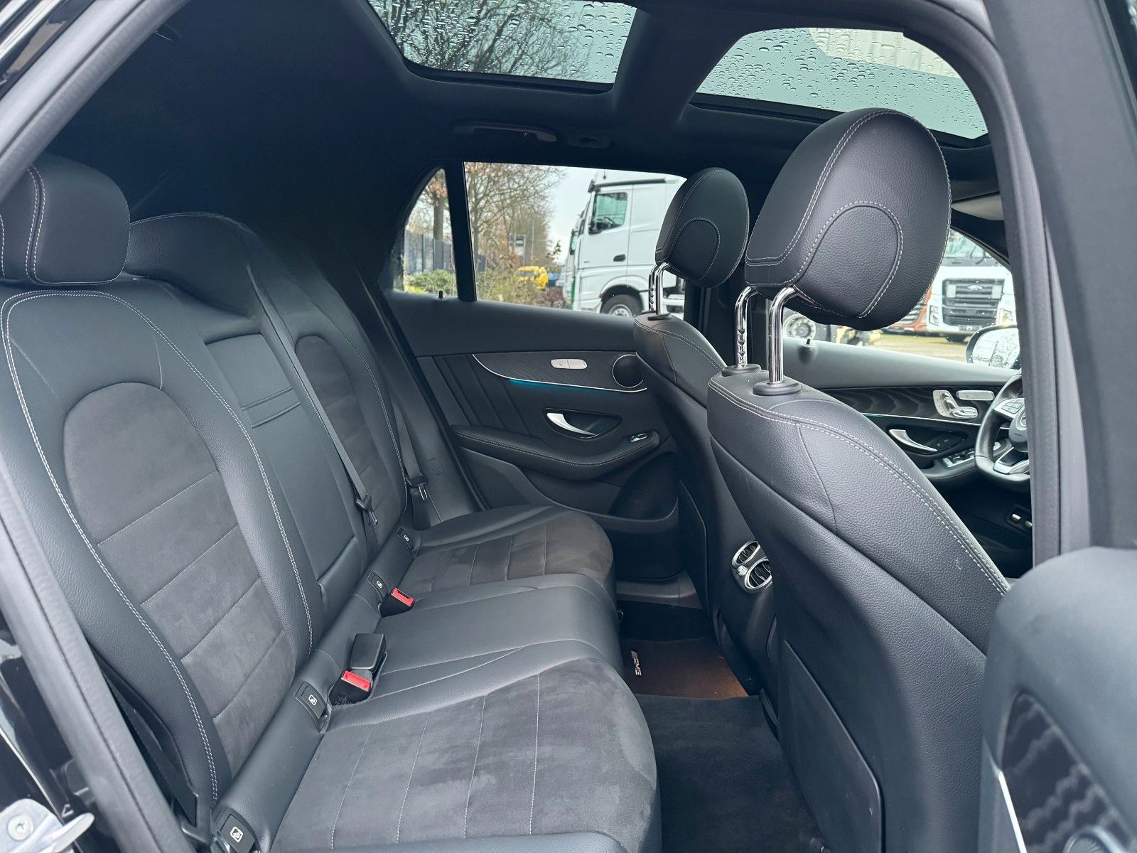 Mercedes-Benz GLC 300 4Matic AMG foto 22