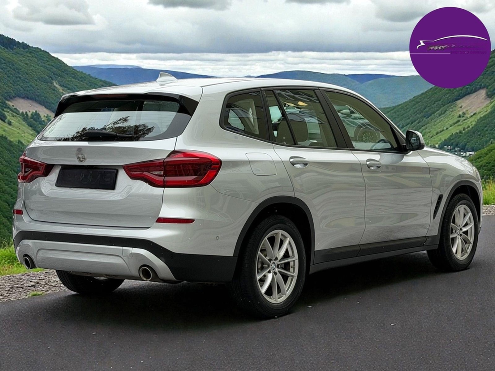 BMW X3 xDrive 20 i Advantage Panorama Dach foto 5