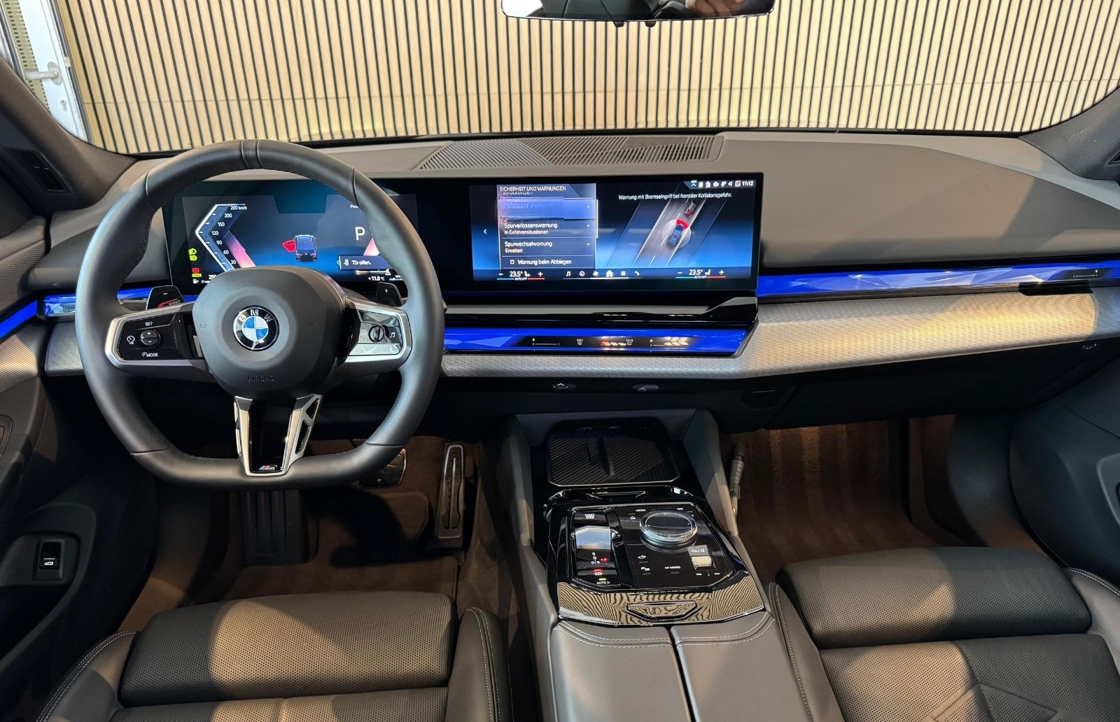 BMW 540d xDrive Lim *M-Sport/CAM/Driv-Assist/LED/LCI foto 12