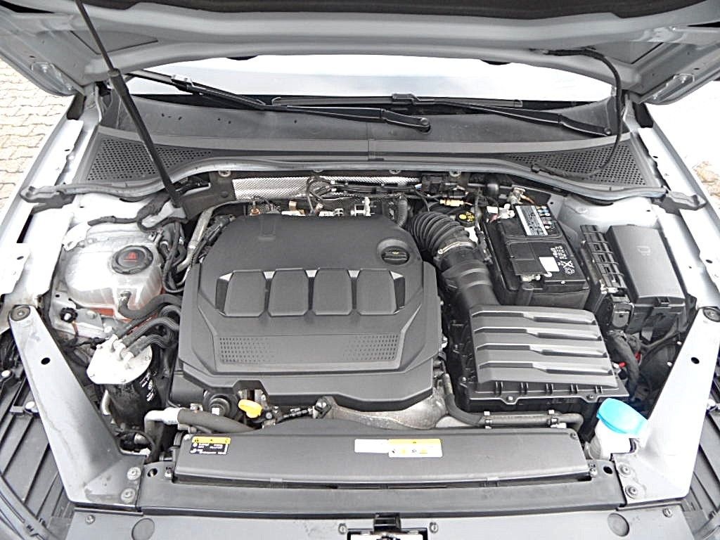 Volkswagen Passat Variant 2.0 TDI  DSG Conceptline Nav/Kam. foto 22