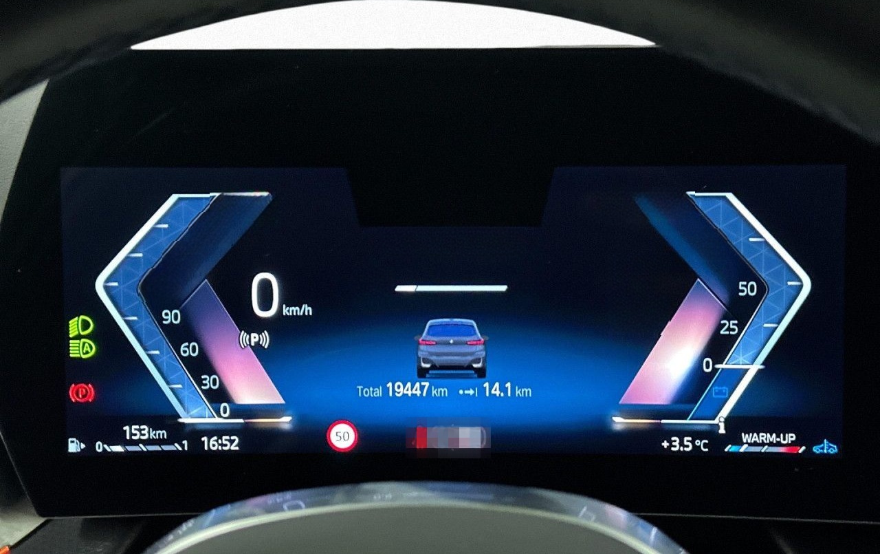BMW 220i Active Tou M Sport HUD DAB PA+ DA+ AHK Pano foto 13