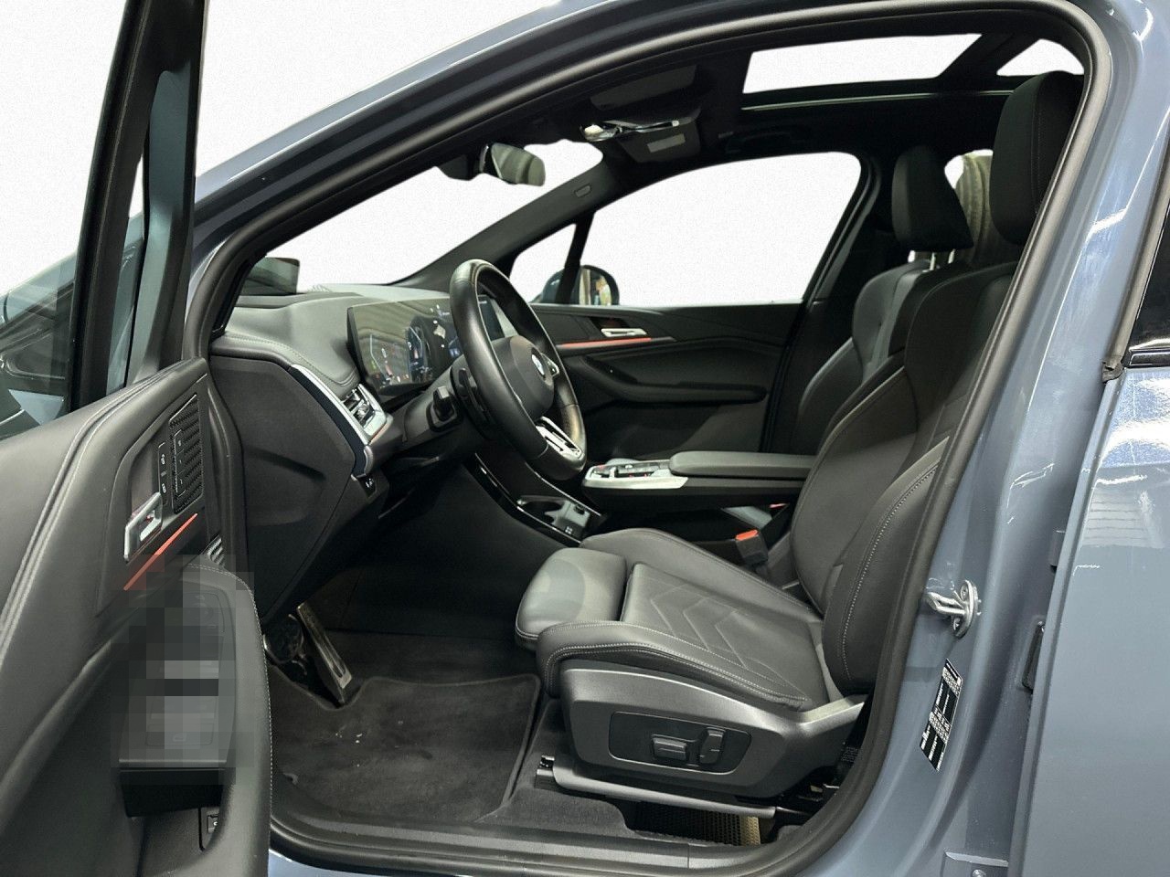 BMW 220i Active Tou M Sport HUD DAB PA+ DA+ AHK Pano foto 5