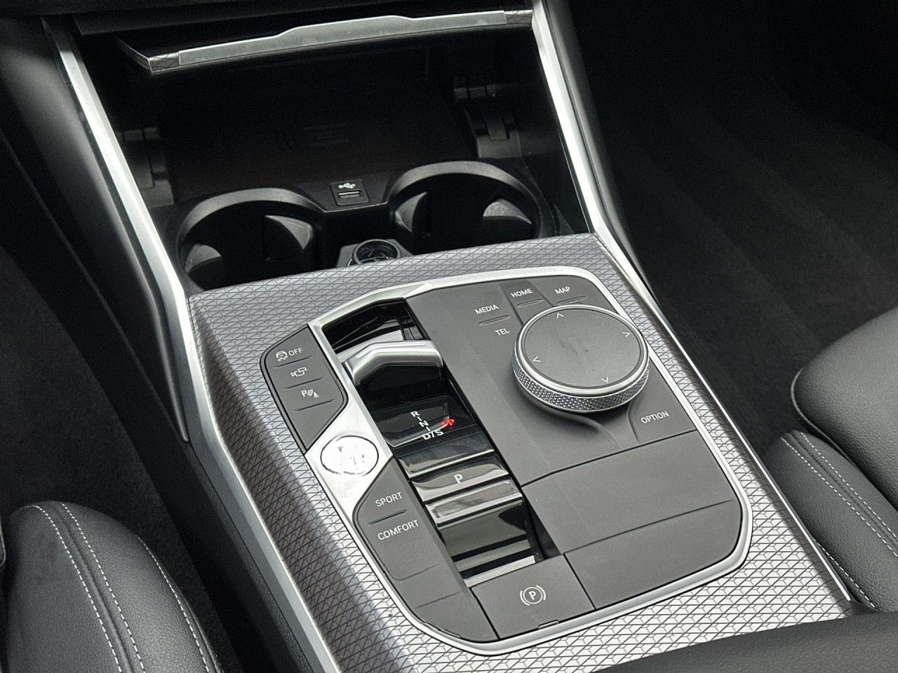BMW M340d xDr M Sport Pro HUD HIF PA+Pano Leas 649,- foto 17