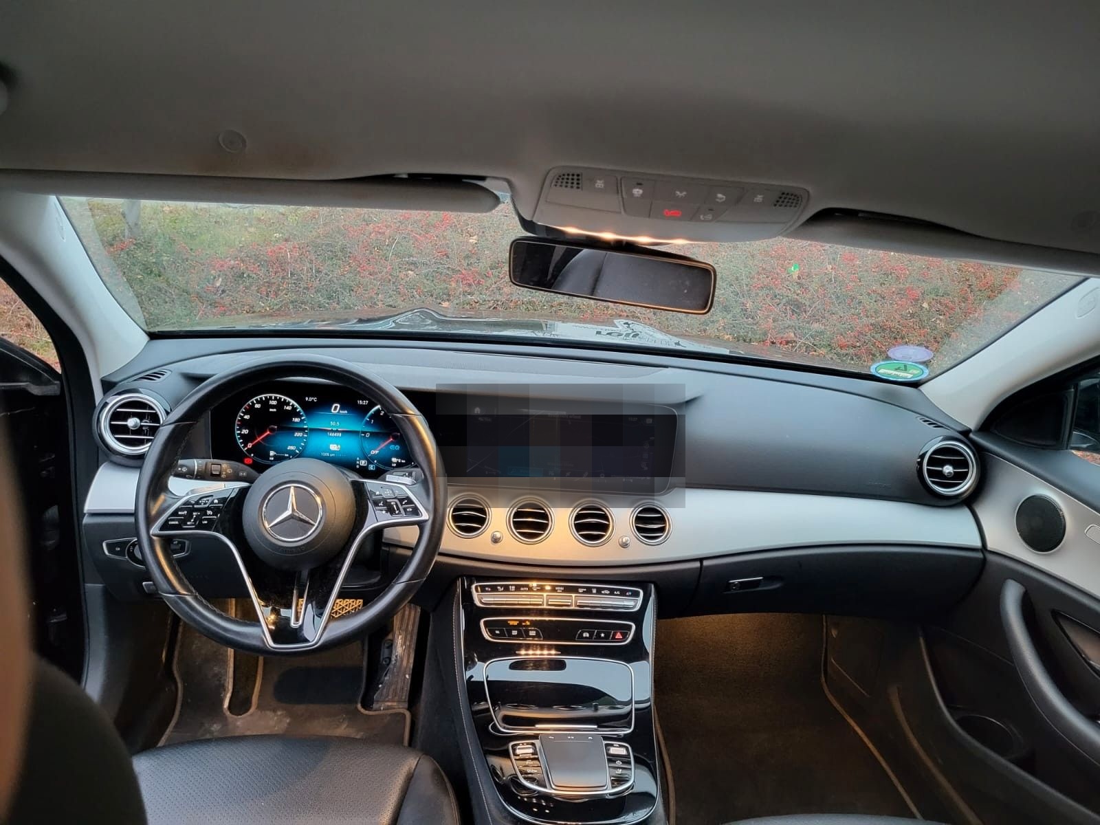 Mercedes-Benz E 300 E T-Modell E 300 de foto 9