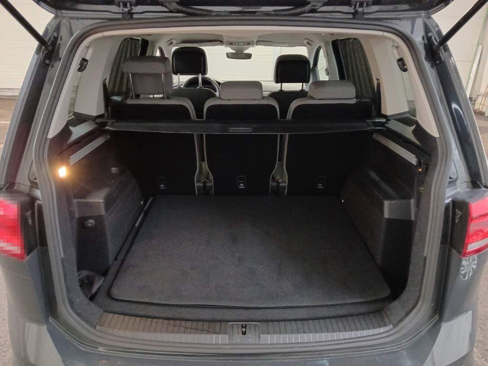 Volkswagen Touran Comfortline ADAPTLED/AHK/DYNAUDIO/STNDHZN foto 11