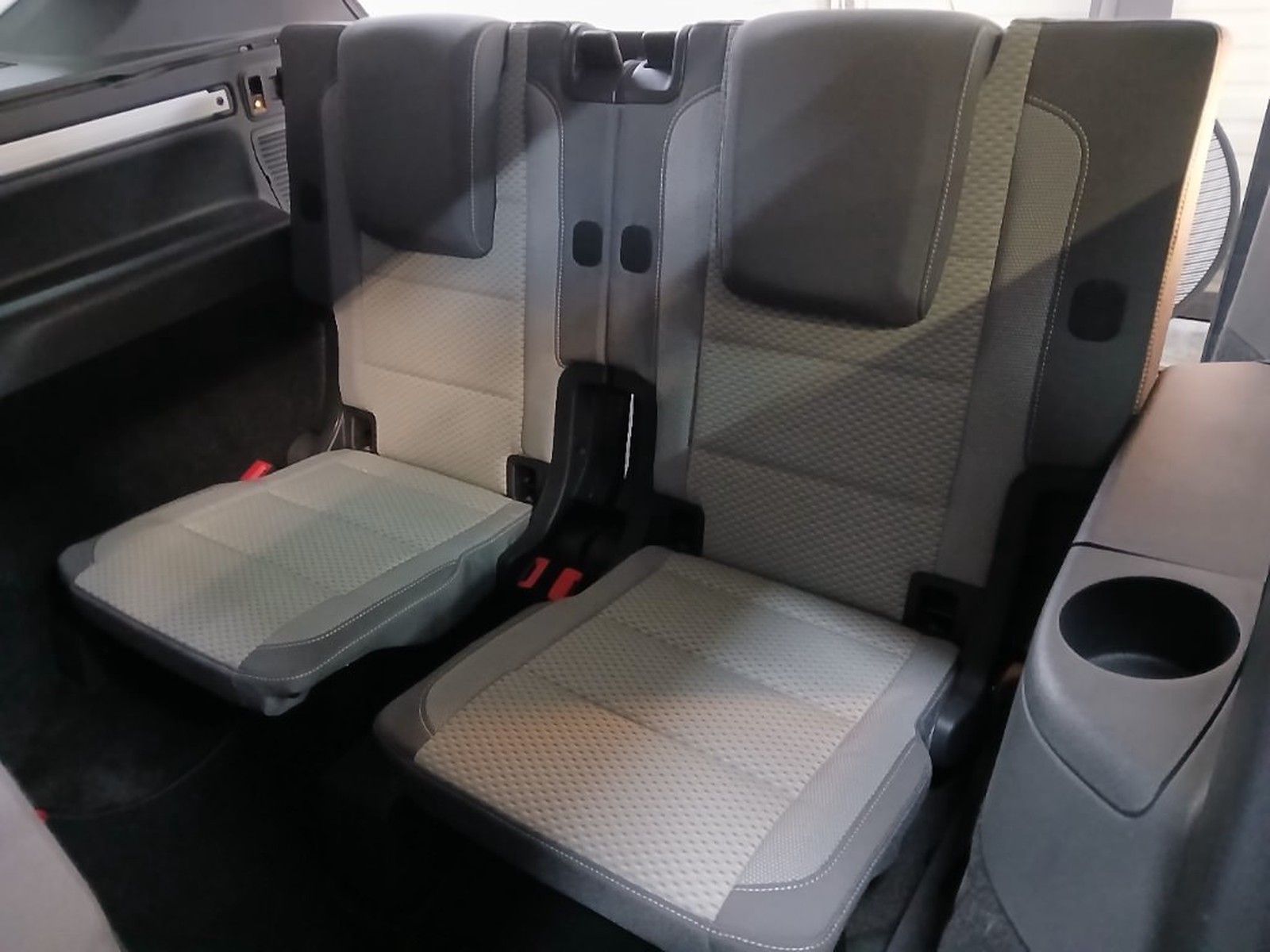 Volkswagen Touran Comfortline ADAPTLED/AHK/DYNAUDIO/STNDHZN foto 10