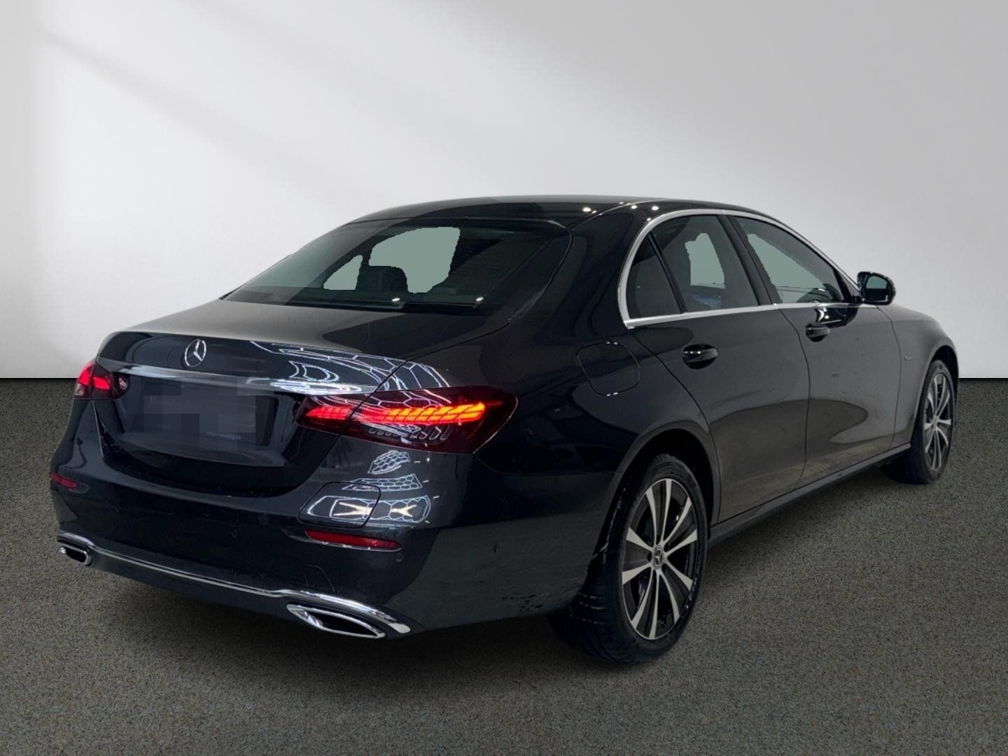 Mercedes-Benz E 300 de 4M Avantgarde Schiebedach Multibeam-LED foto 4