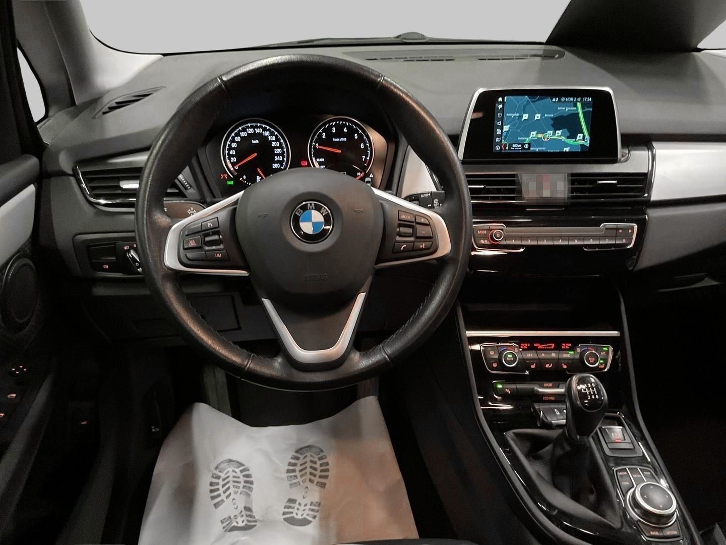 BMW 218 Gran Tourer i 7Sitz Navi DAB LED PDC el- HK  foto 7