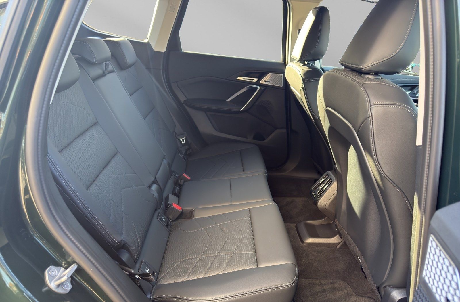BMW X1 sDrive18d xLine 19" eMassagesitze HiFi foto 13