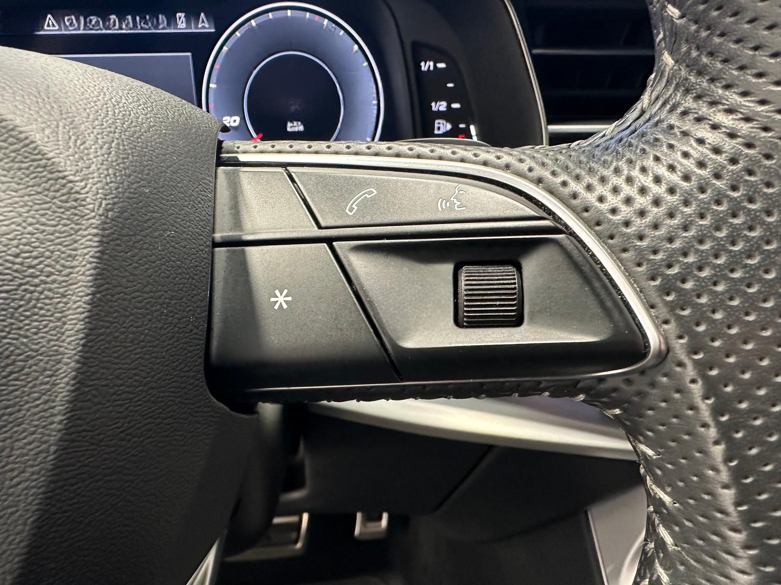Audi SQ8 4.0 V8 TDI quattro Pano|Sportsitze|23"|B&O|A foto 16