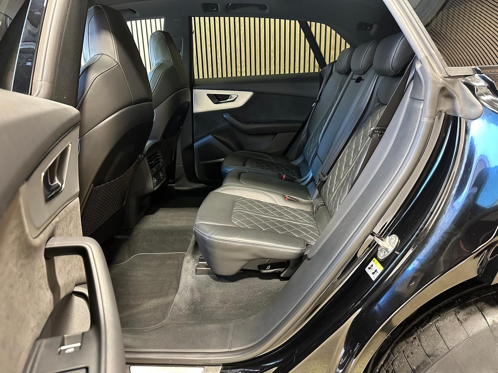 Audi SQ8 4.0 V8 TDI quattro Pano|Sportsitze|23"|B&O|A foto 22
