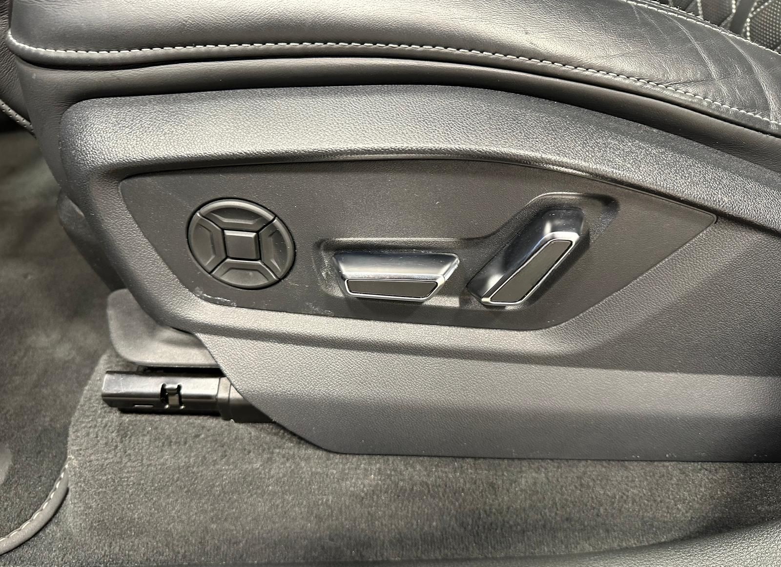 Audi SQ8 4.0 V8 TDI quattro Pano|Sportsitze|23"|B&O|A foto 6