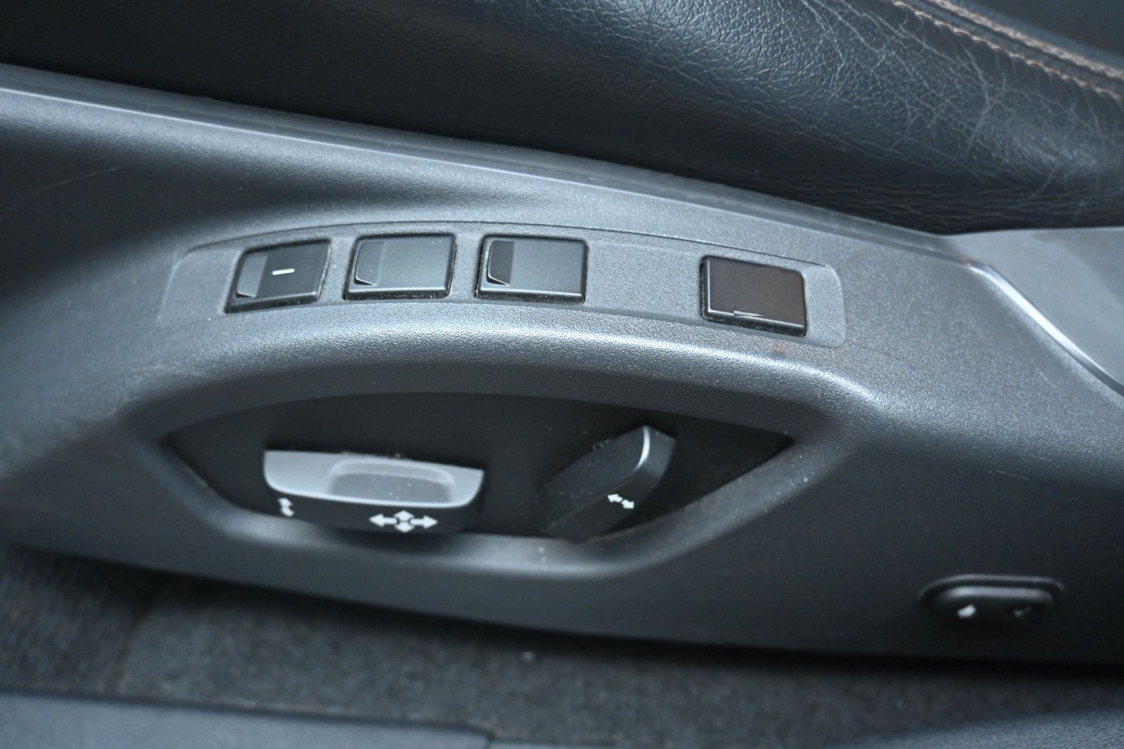 Volvo XC60 D4 FWD Autom. Summum*STDHZG*RFK* foto 23