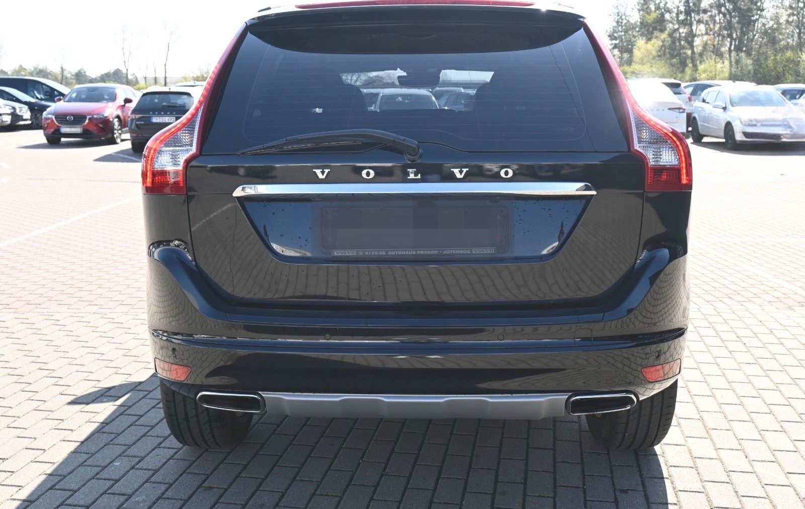 Volvo XC60 D4 FWD Autom. Summum*STDHZG*RFK* foto 4