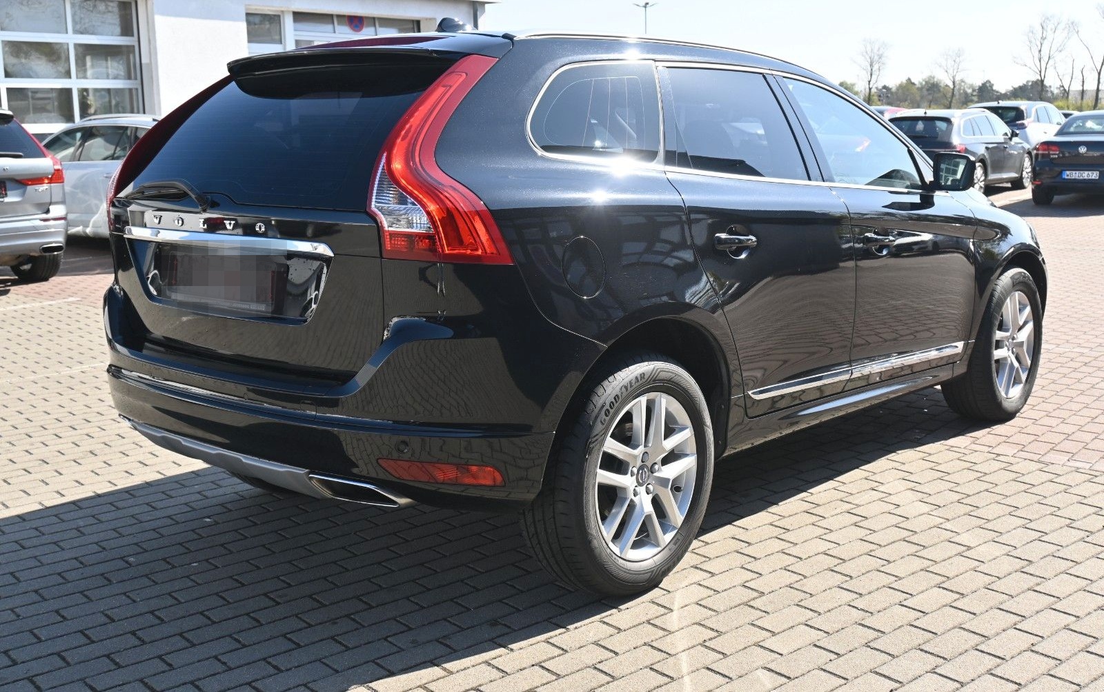Volvo XC60 D4 FWD Autom. Summum*STDHZG*RFK* foto 5