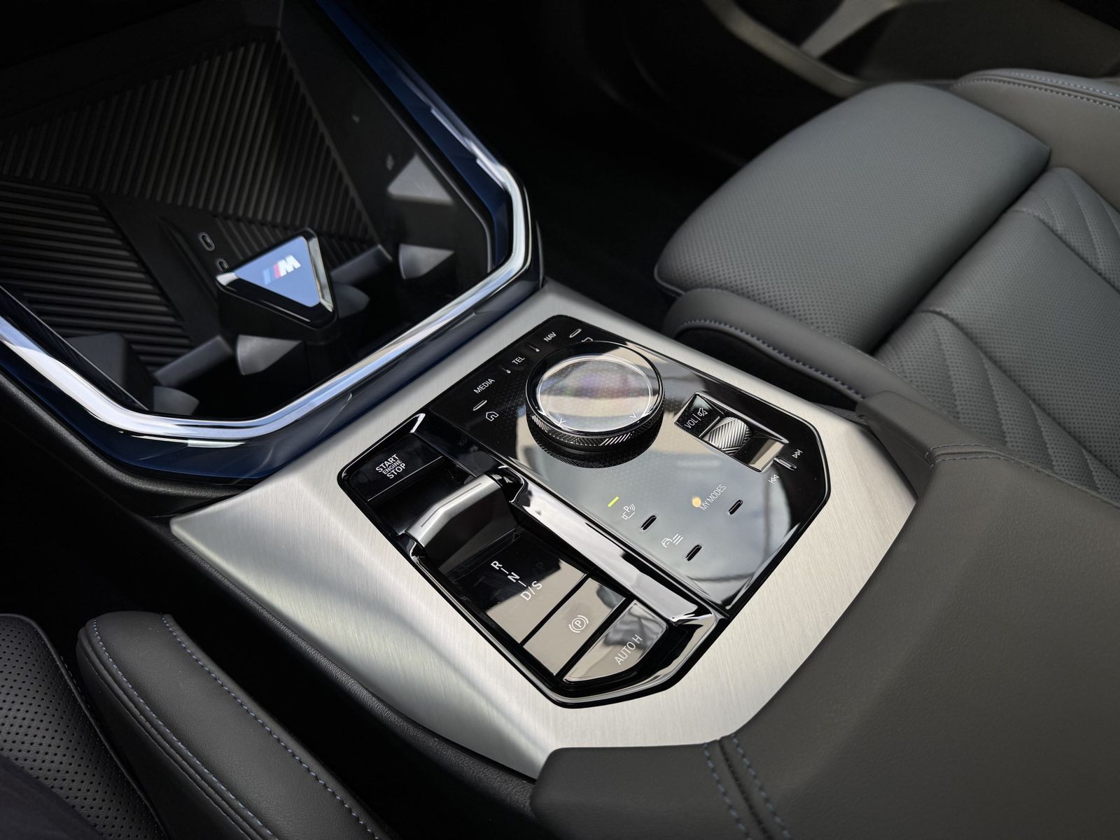 BMW X3 M50 xDrive M Sport Pro DA+ PA+ AHK HuD H/K foto 13