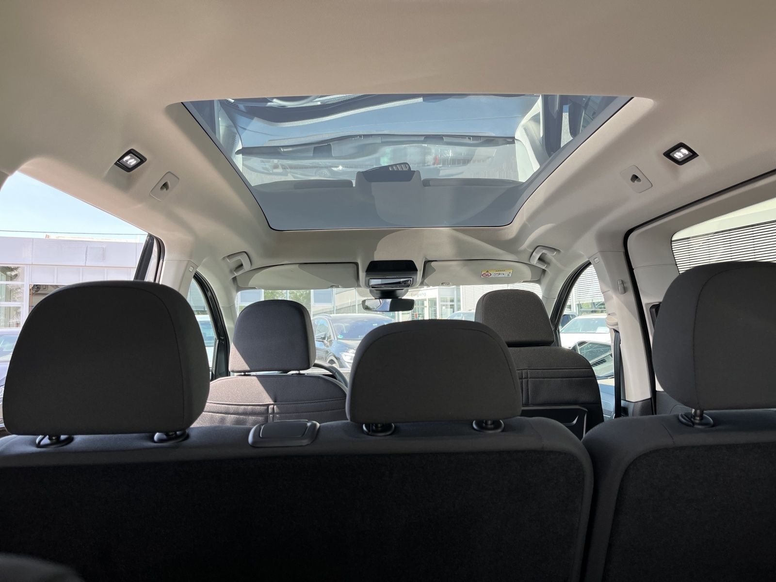 Volkswagen Caddy Maxi Life "GOAL" 7-Sitzer Motor: 1,5 l eHy foto 16