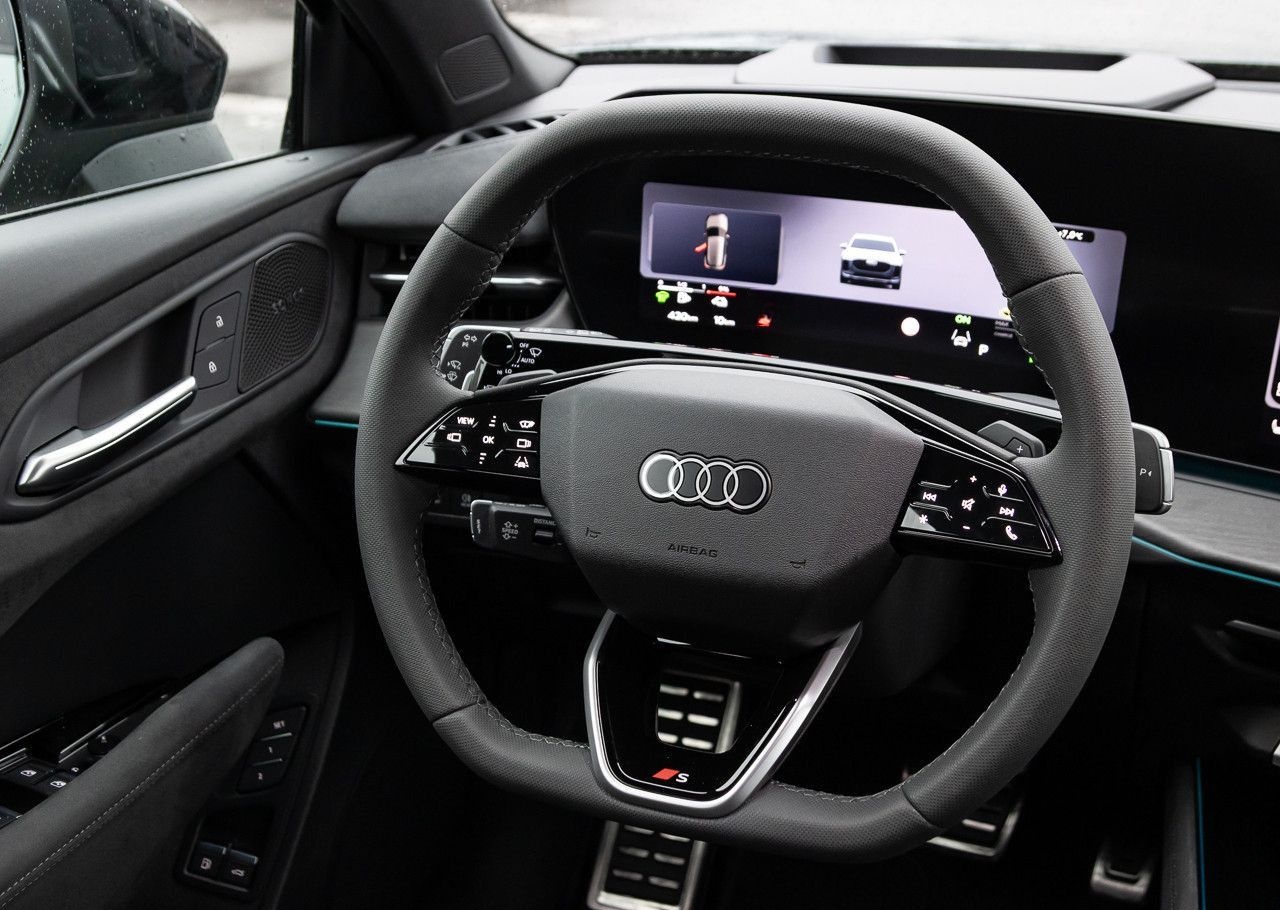 Audi Q3 SUV e-hybrid 200 kW S tronic foto 12