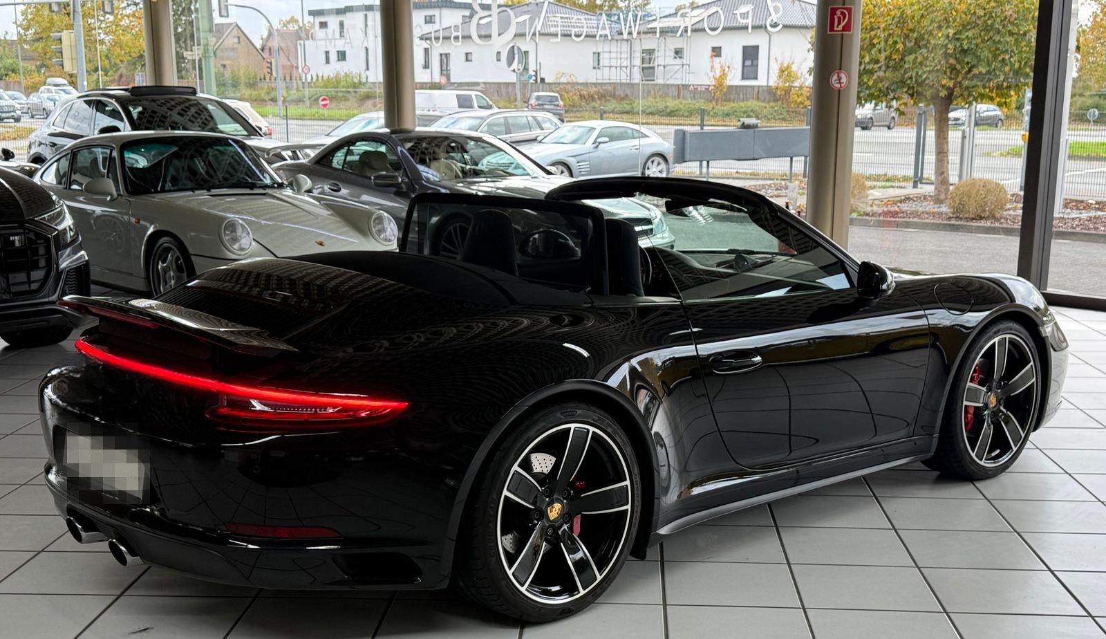 Porsche 911 Carrera 4 Cabriolet APPROVED/CHRONO/SPORTAGA foto 4