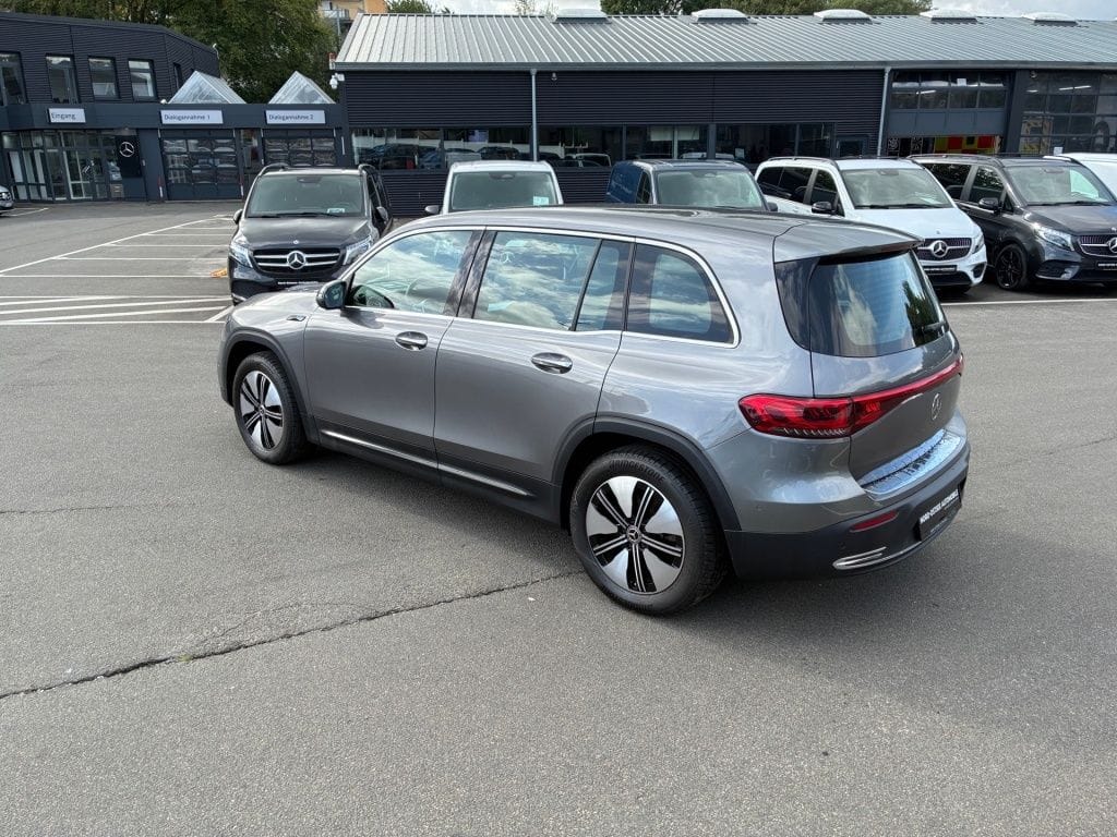 Mercedes-Benz EQB 300 4M ELECTRIC ART ADVANCED+ LED KAMERA foto 21
