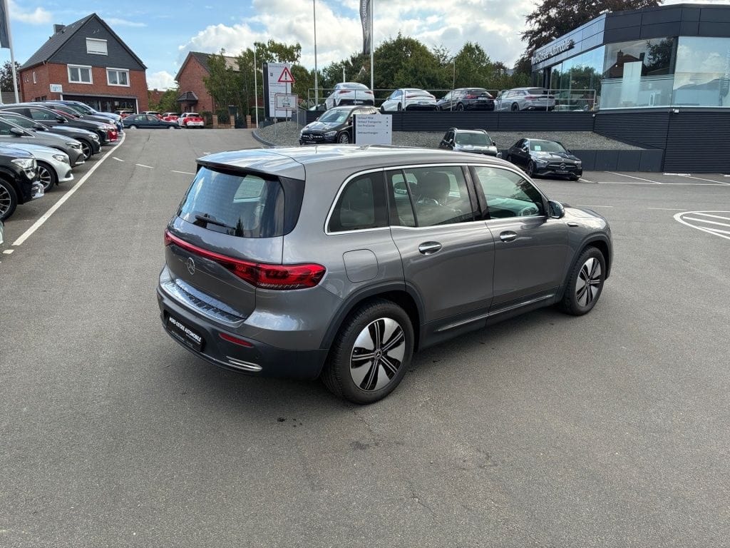 Mercedes-Benz EQB 300 4M ELECTRIC ART ADVANCED+ LED KAMERA foto 22
