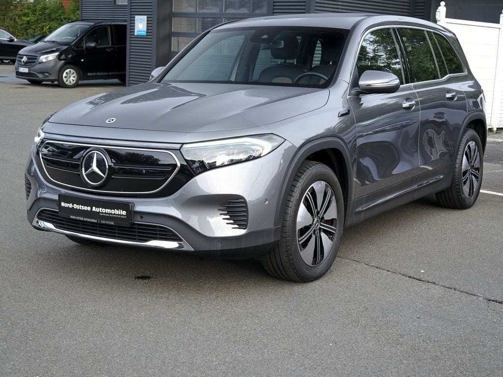 Mercedes-Benz EQB 300 4M ELECTRIC ART ADVANCED+ LED KAMERA foto 8