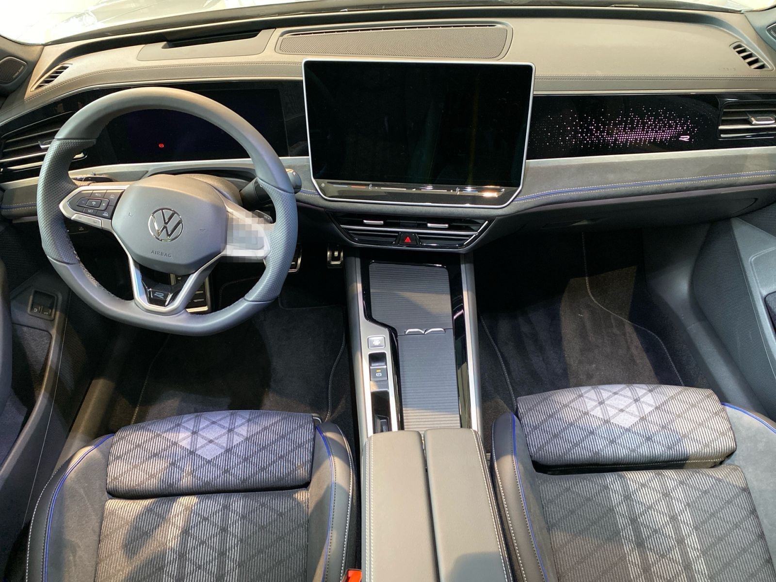 Volkswagen Passat R-Line 1.5 eHybrid DSG *BlackStyle*SOUND* foto 6