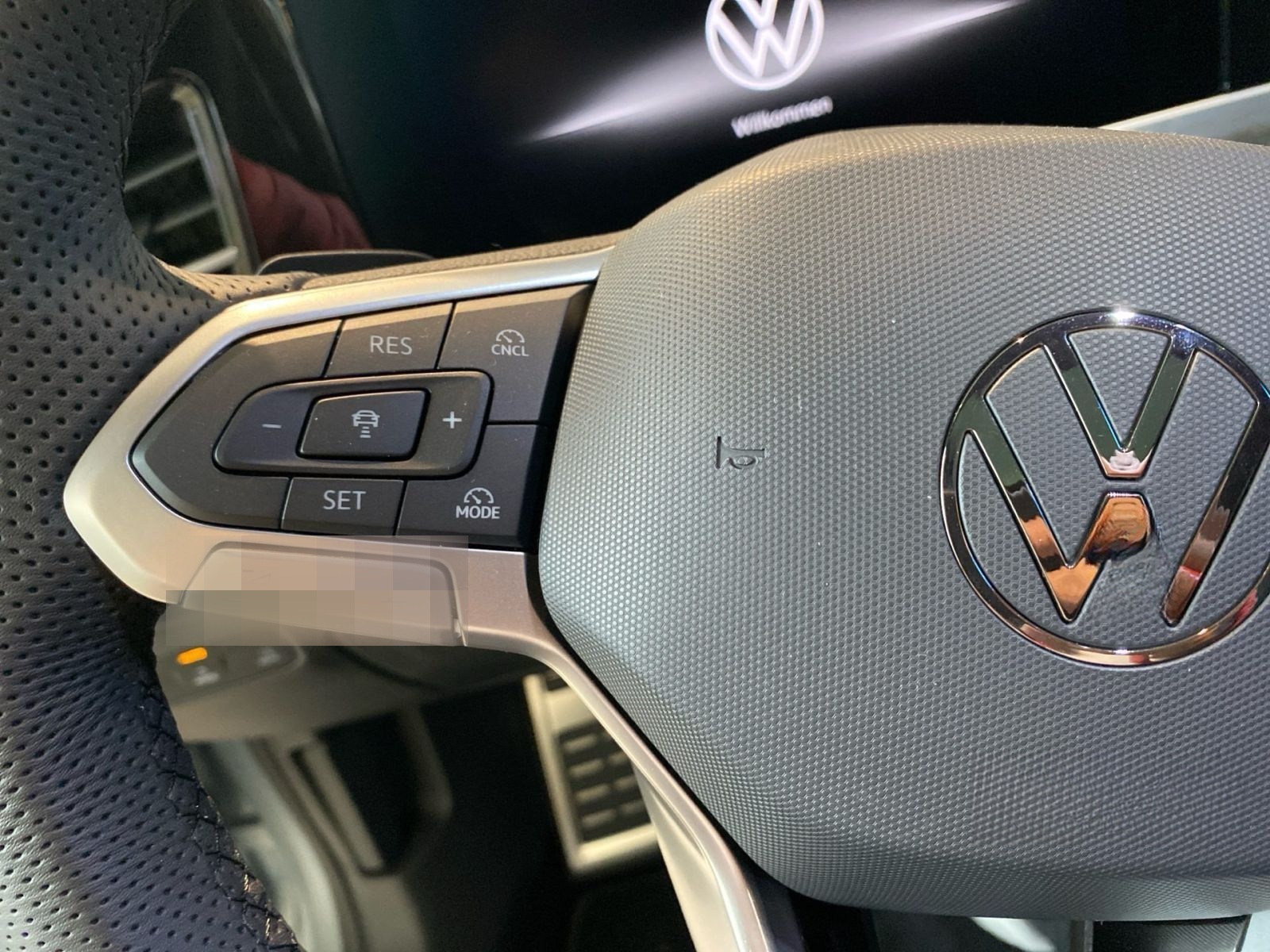 Volkswagen Passat R-Line 1.5 eHybrid DSG *BlackStyle*SOUND* foto 7