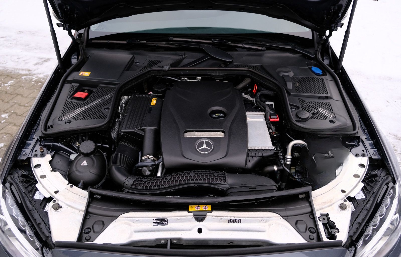 Mercedes-Benz C 180 Avantgarde 7G-Tronic GSD, LED Scheinw. foto 15