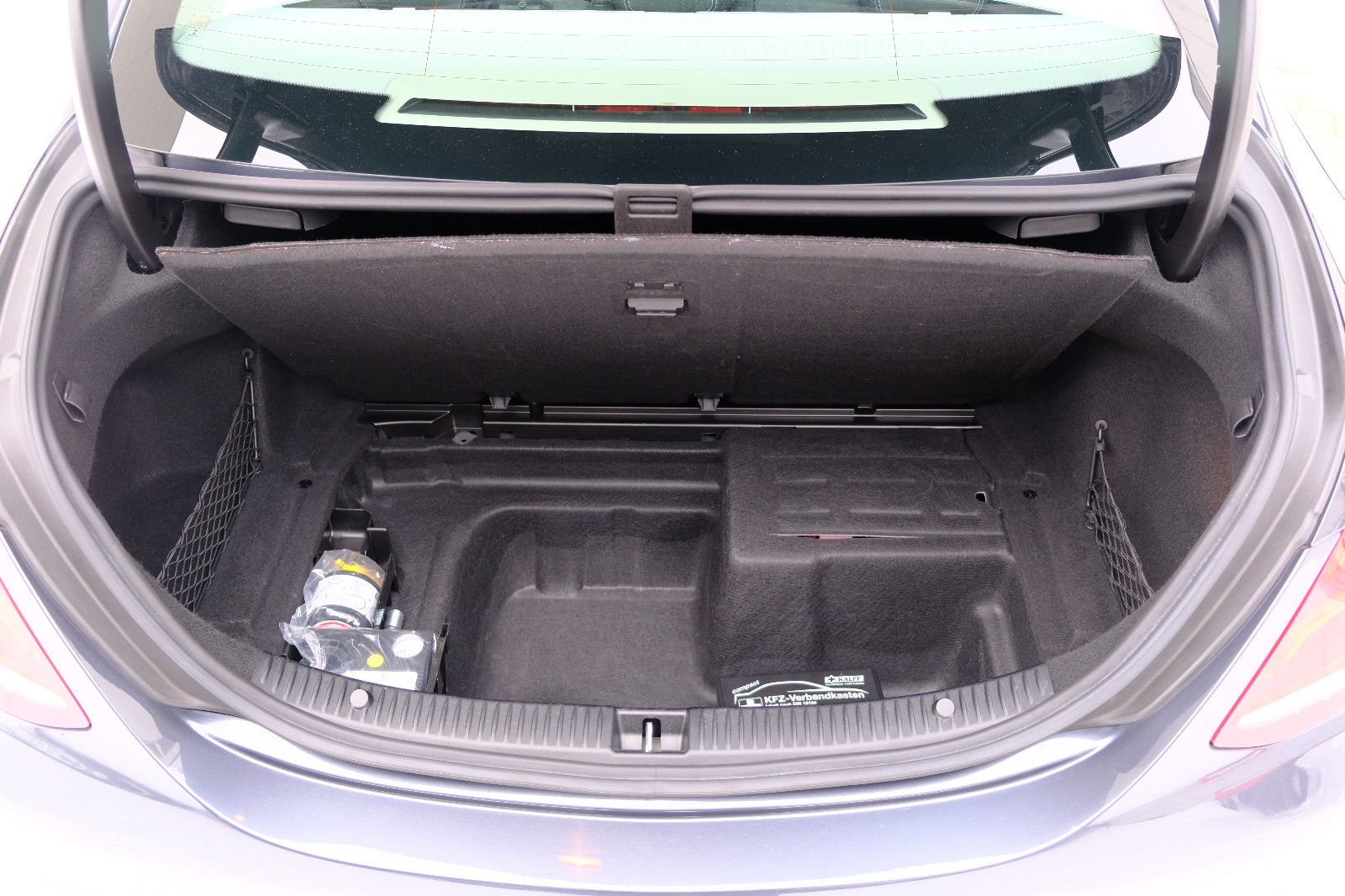 Mercedes-Benz C 180 Avantgarde 7G-Tronic GSD, LED Scheinw. foto 17