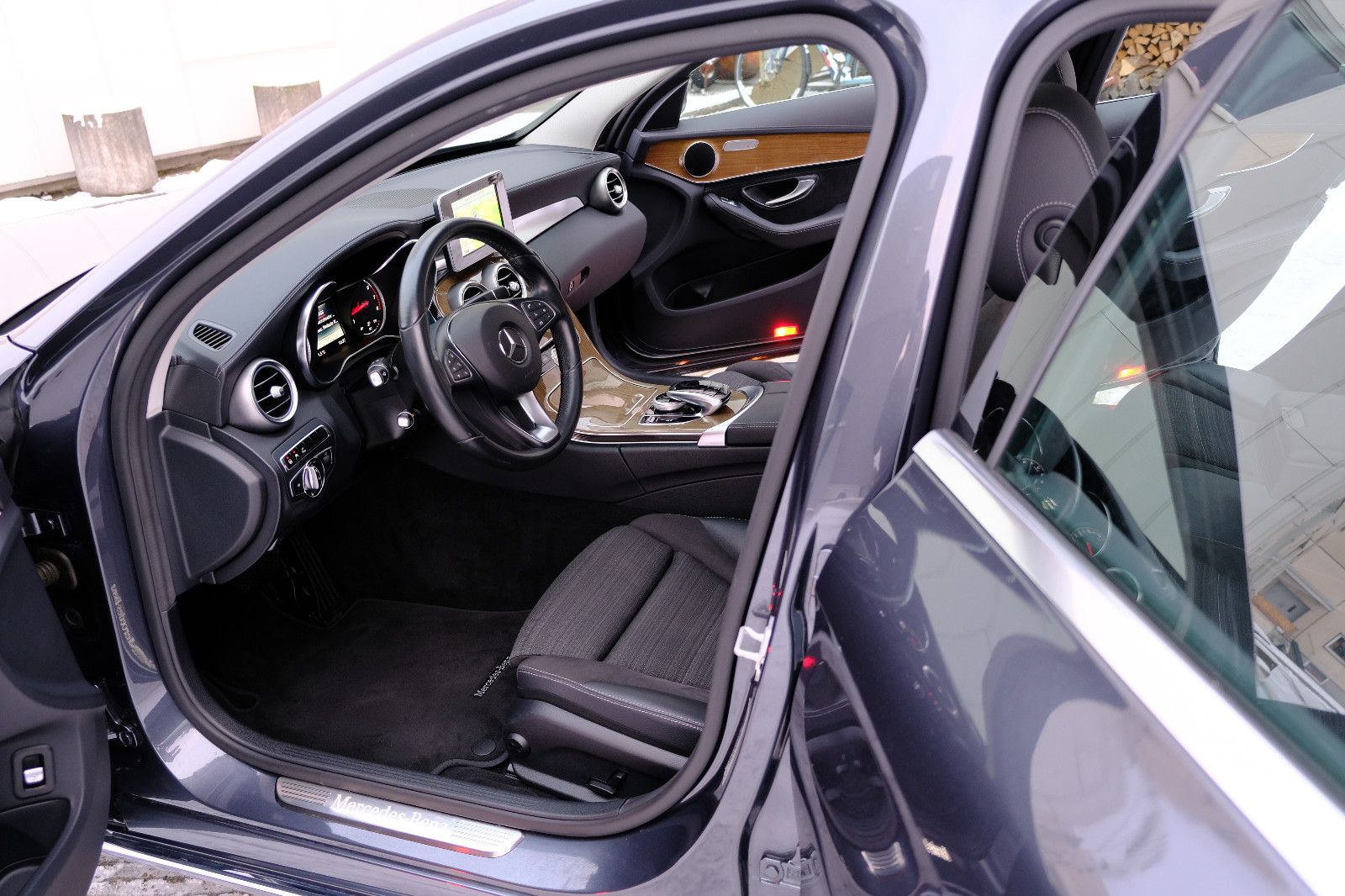 Mercedes-Benz C 180 Avantgarde 7G-Tronic GSD, LED Scheinw. foto 7