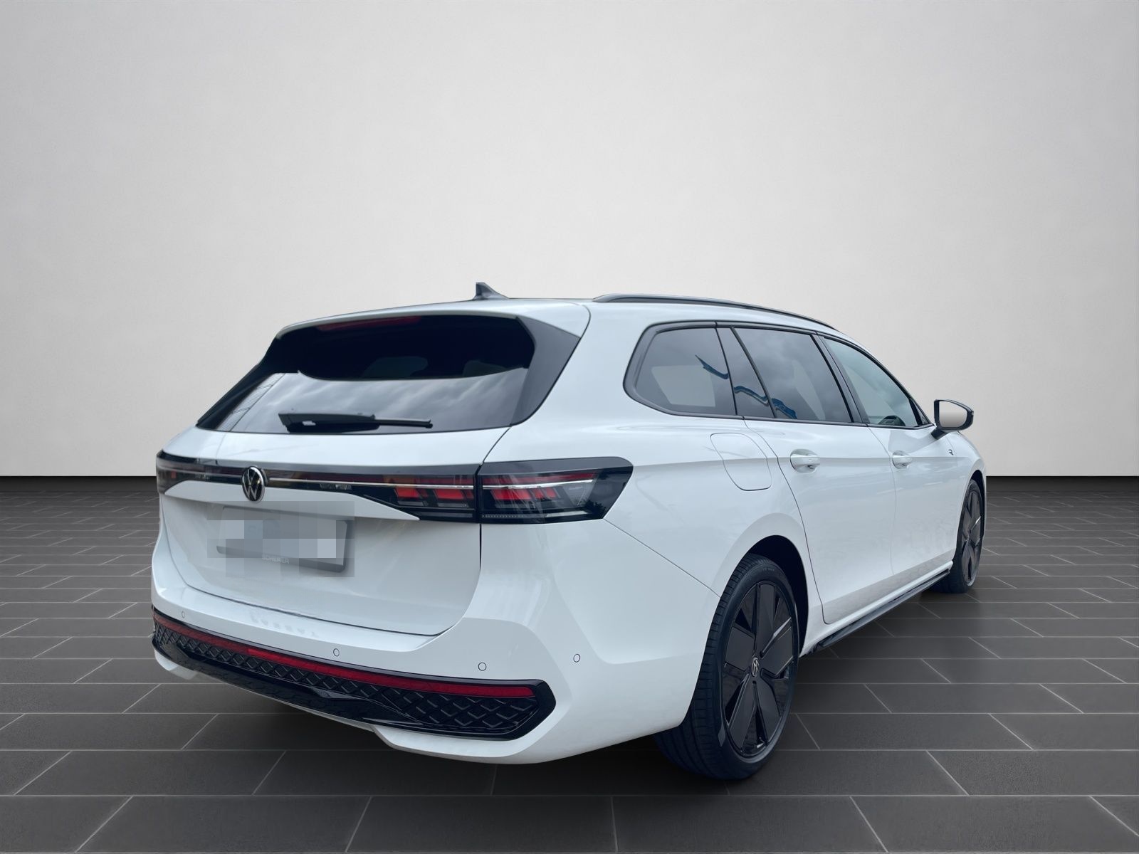 Volkswagen Passat Variant R-Line 2,0 l TDI SCR 150 PS DSG7 foto 2