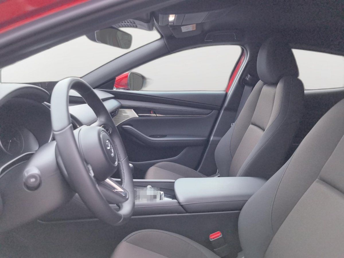 Mazda 3 2025 Exclusive-Line 2.5L e-SKYACTIV G 140ps 6M foto 11