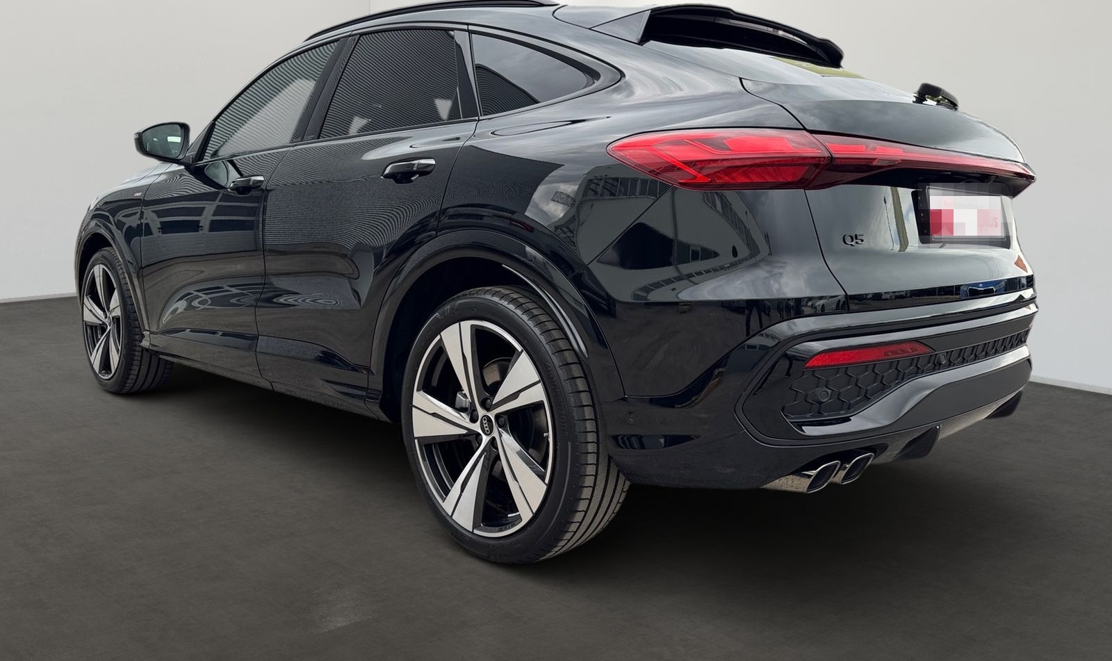 Audi Q5 Sportback TDI quattro edition one mythosschwa foto 5