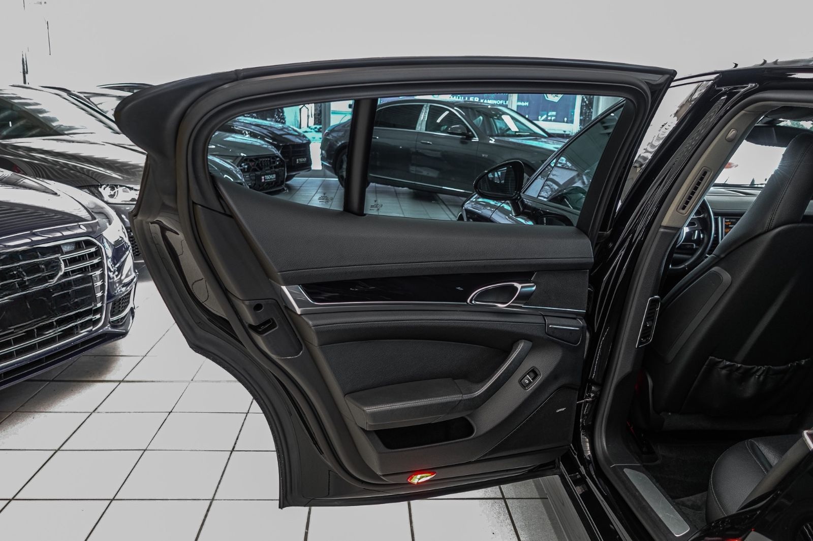 Porsche Panamera Diesel PDLS*Sitzlüft*Heckrollo*BOSE*20" foto 12
