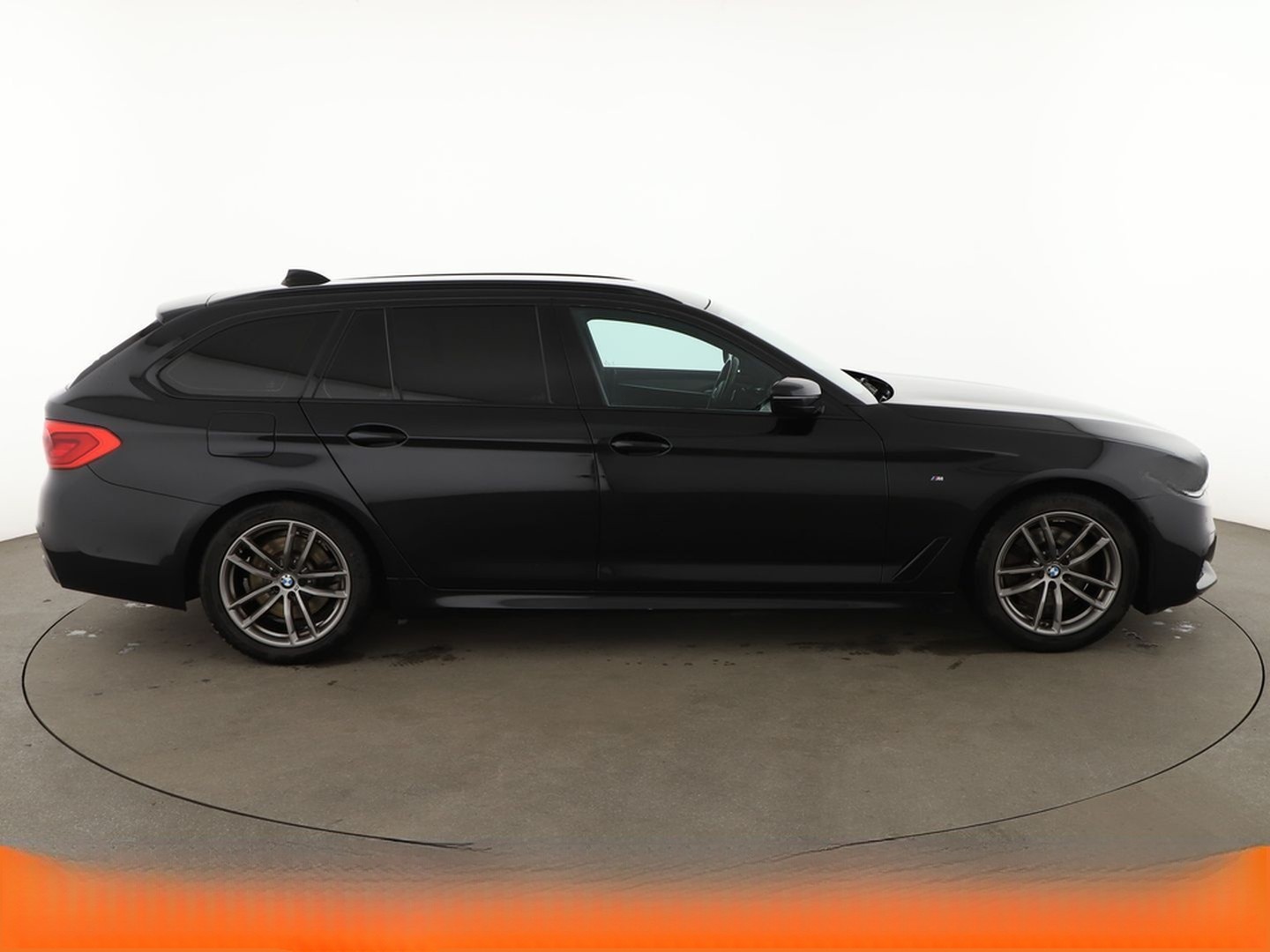 BMW 520i M Sport Aut*NAVI*LED*CAM*SHZ*TEMPO*ALU*HUD* foto 9