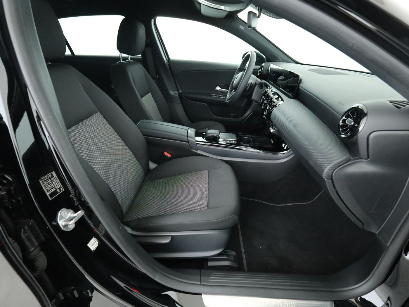 Mercedes-Benz A 180 d *Automatik*PTS*Rückfahrkamera*LED*SpurH* foto 17