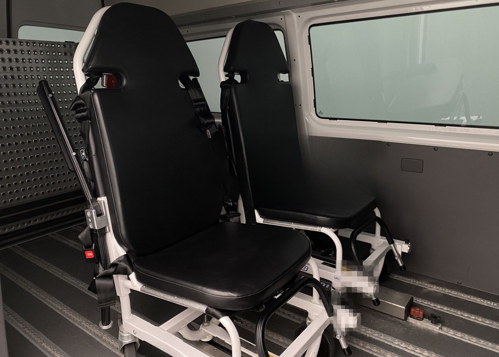 Volkswagen T6.1 Transporter Hochdach Rollstuhl-Rampe Trages foto 17