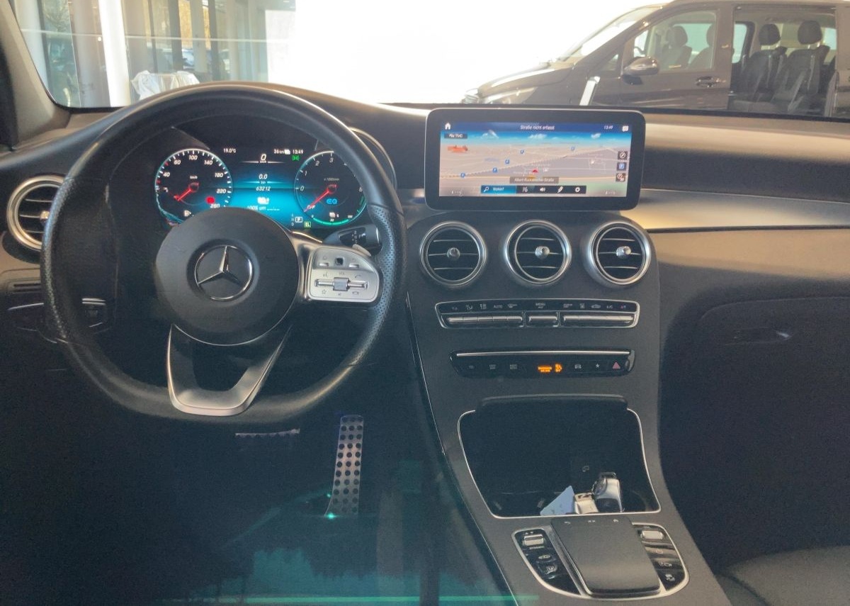 Mercedes-Benz GLC 300 de 4M Coupé AMG+NIGHT+ABC+AHK+360°+DISTR foto 6