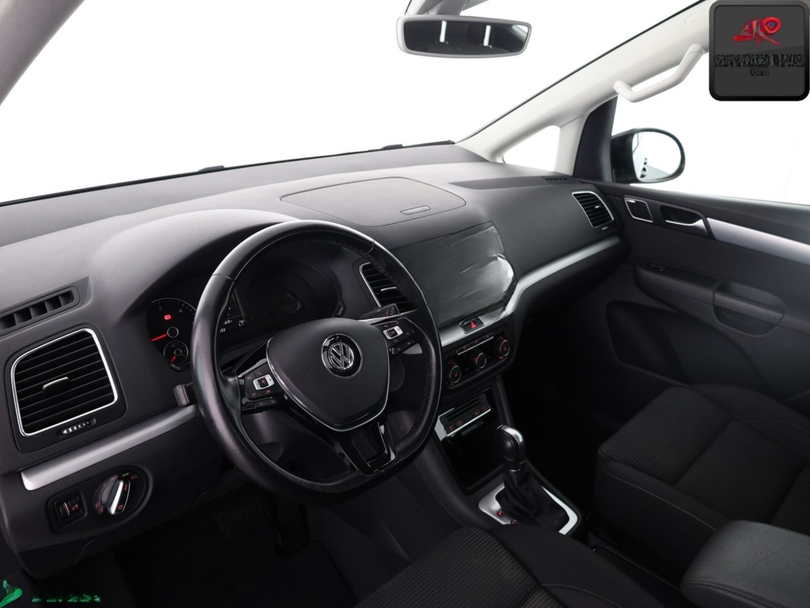 Volkswagen Sharan 2.0 TDI DSG DYNAUDIO,KAMERA,TOTWINKEL,ACC foto 9