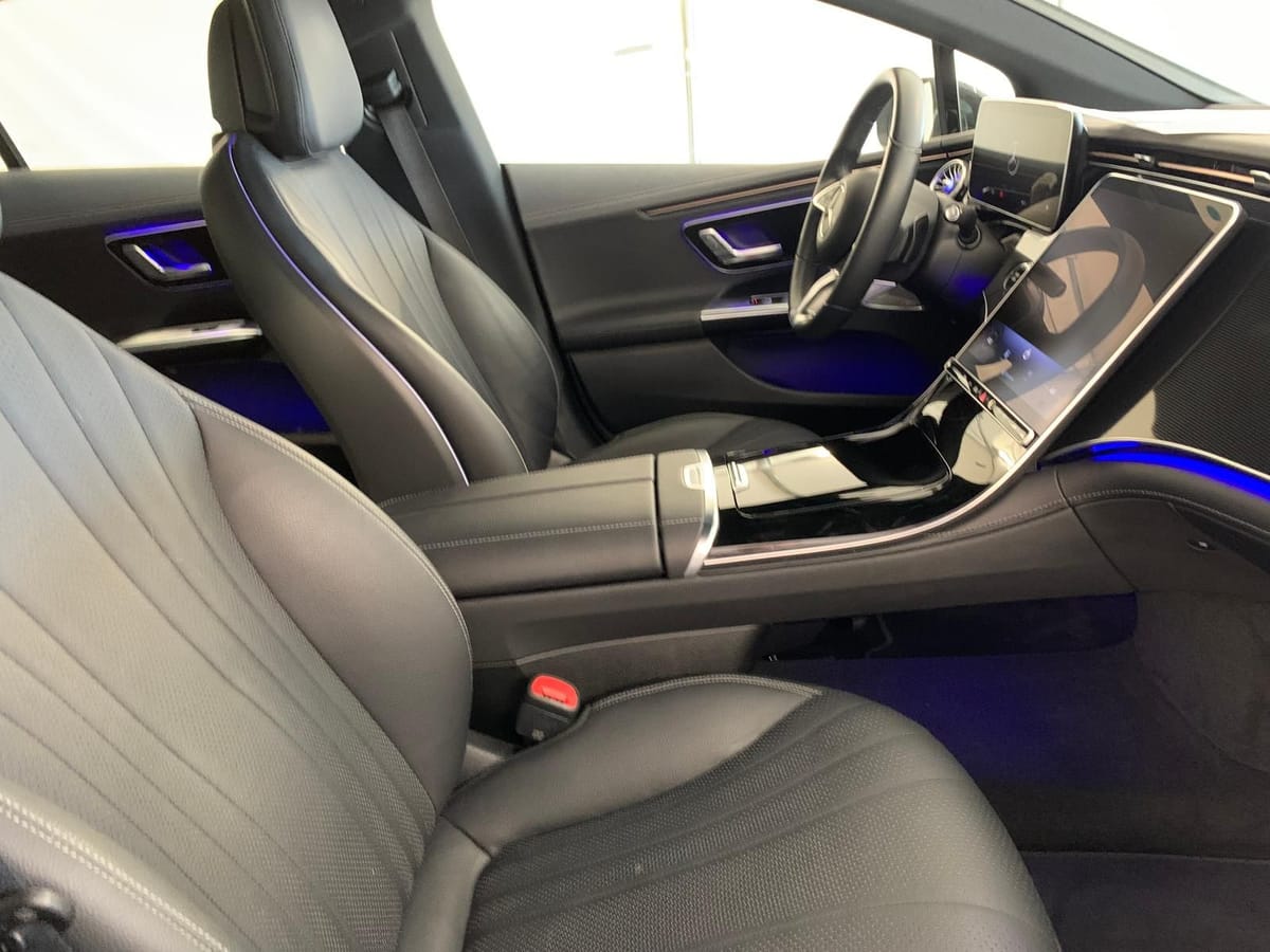 Mercedes-Benz EQE 500 4M DIGITAL-LIGHT BURMESTER 4,5°HAL LEDER foto 3