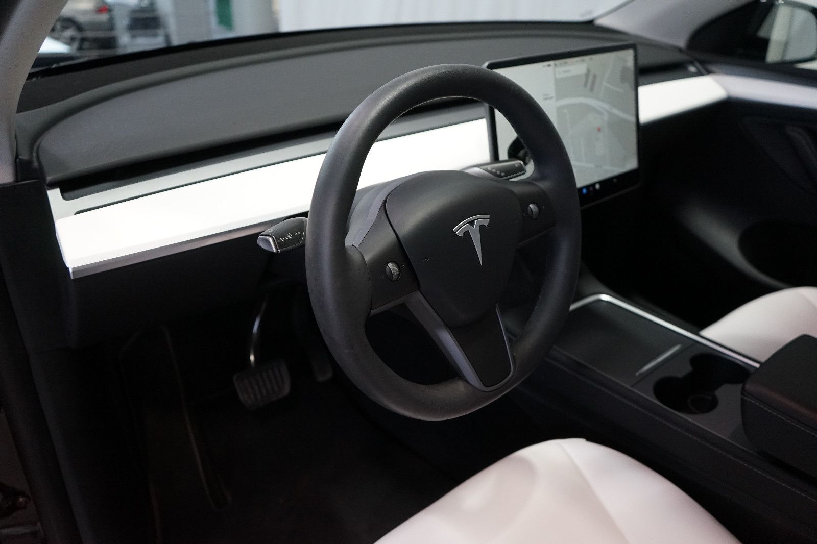 Tesla Model Y Long Range Dual Motor AWD Autonm. Fahren foto 15