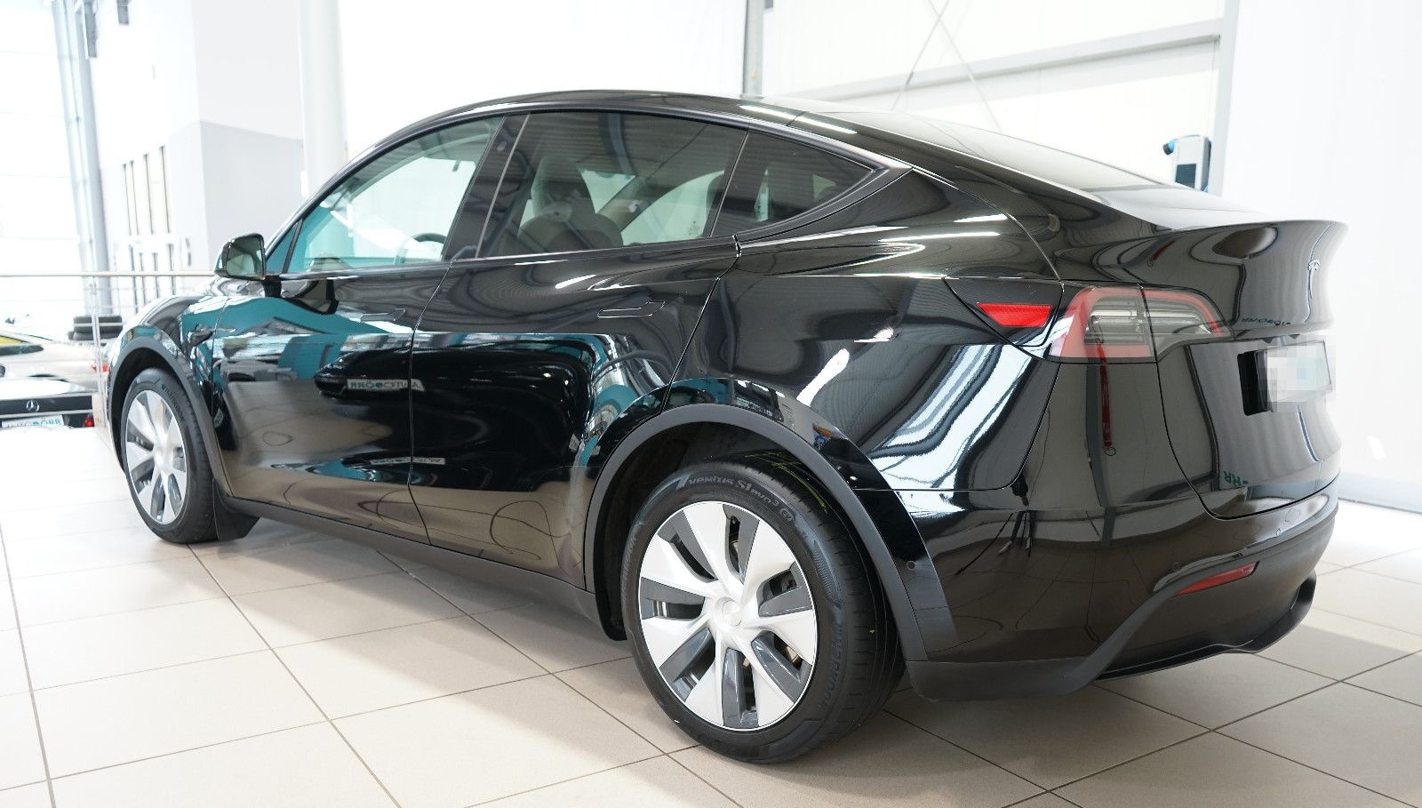 Tesla Model Y Long Range Dual Motor AWD Autonm. Fahren foto 3