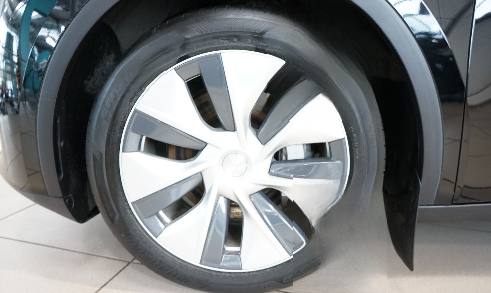 Tesla Model Y Long Range Dual Motor AWD Autonm. Fahren foto 8