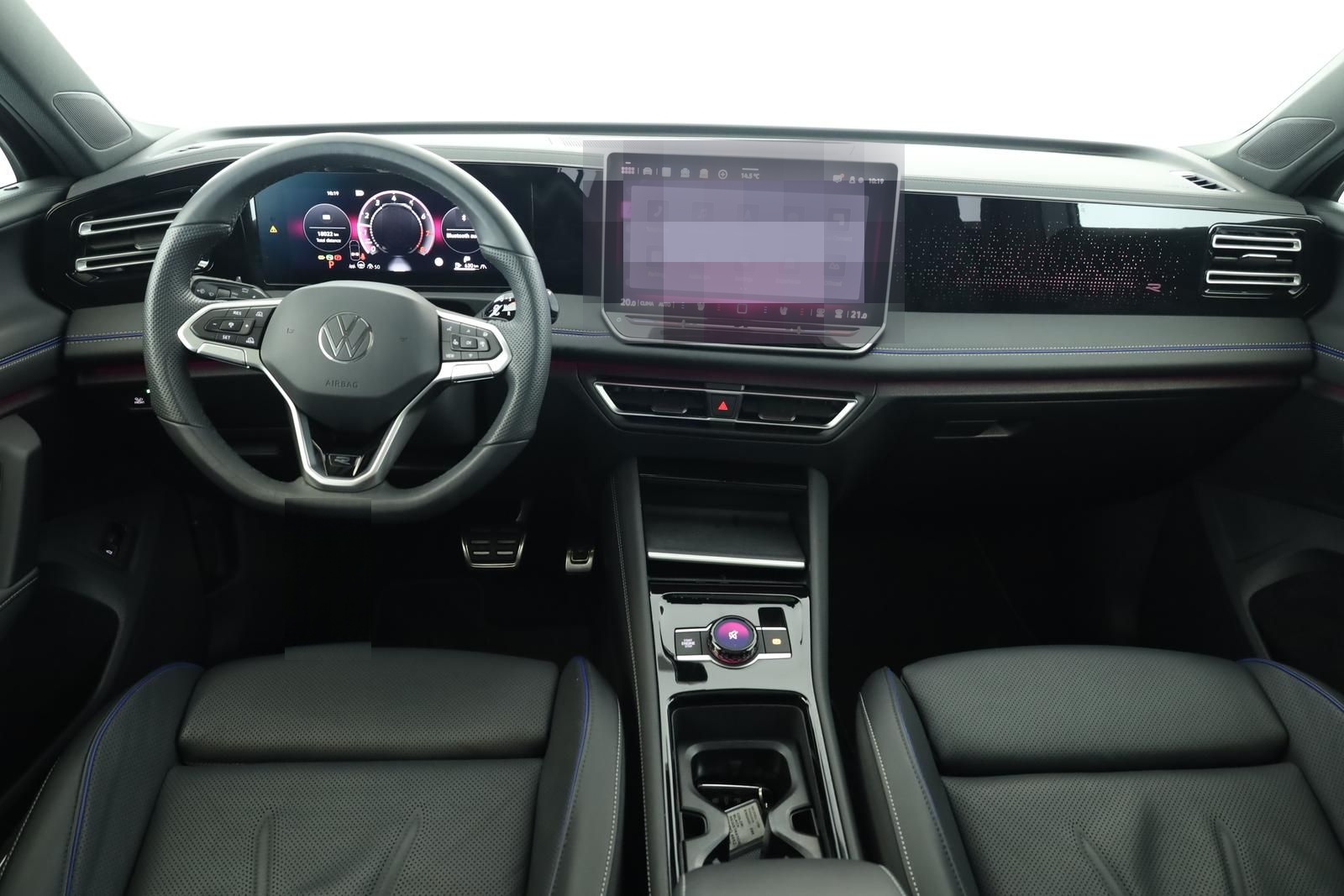 Volkswagen Tiguan 2.0 TSI DSG 4M R-Line IQ Pano Nav Key 360 foto 22
